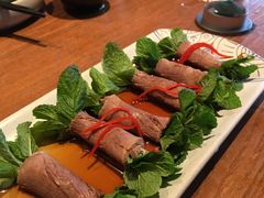 -云海肴·汽锅鸡·云南菜(天山百盛优客店)