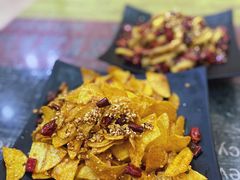 香辣土豆片-扒虾小妹儿麻辣海鲜(宏图街店)