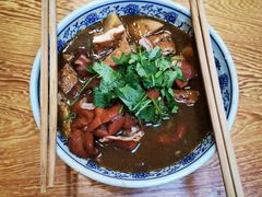 卤煮火烧-门框胡同百年卤煮(新街口店)