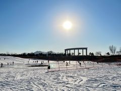 -华彬猛犸滑雪场