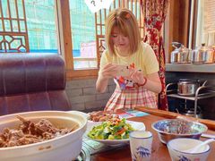 -亿诣蝎府炸酱面羊蝎子火锅(酷车小镇店)