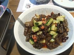 -黄泥岗·地道湖北菜(奥特莱斯店)