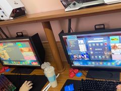 -栈逗电竞馆•电竞酒店(萧山旺角城店)