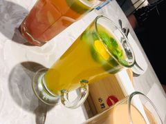 尊赏丝滑奶茶（热）-必胜客(西市场店)