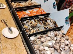 -大中华希尔顿酒店-念自助餐·海南美食·三文鱼