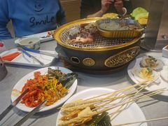 -山焱·炭火自助烤肉(周浦万达店)