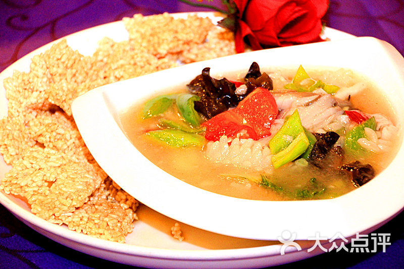 锅巴鱿鱼                 半只_香烟           半只_香烟