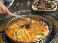 -阿婉贵州苗家酸汤鱼(梅林店)