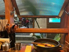 -银米·云南传统过桥米线(双廊黑金冠店)