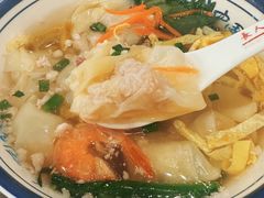 鲜肉馄饨-长人馄饨铺(解放街店)