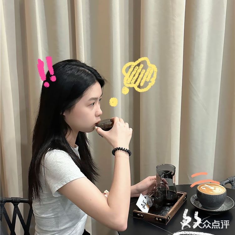🍂咖啡混着回忆 纯苦微甘☕️