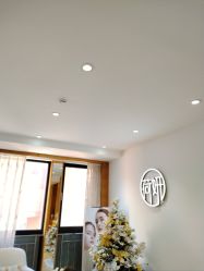 -HEYAN荷妍专业脱毛连锁机构