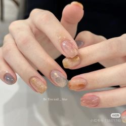-星辰·新中式美甲美睫工作室