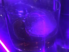 -OZONE 顶楼酒吧(香港丽思卡尔顿酒店)