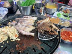 -玄希浪漫厨房·韩料烤肉(湖滨银泰in77店)