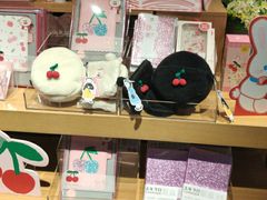 -九木杂物社(新奥购物中心店)