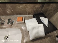 -昆明中心皇冠假日酒店