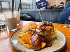 经典大汉堡-The Diner X餐厅(青岛万象城店)