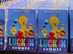 -瑞幸咖啡(沙河世纪广场一层店)