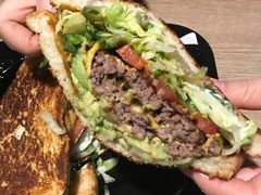 -The Habit Burger Grill 哈比特汉堡(复兴soho店)