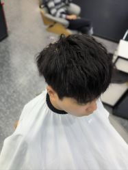 -藤野造型烫染·接发