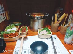 -独食火锅·半米屋台(直营总店)