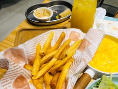 -麦甜创意轻食餐厅(西康路店)
