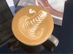 卡布奇诺-工页咖啡X COFFEE(龙东路店)