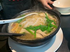 云南野生菌米线-南蛮子(进贤路店)