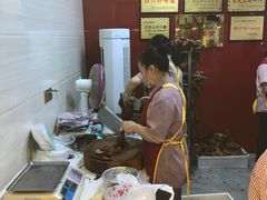 -王浩儿纪六孃甜皮鸭(乐山总店)