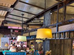 -领鲜活海鲜榴莲自助火锅(东门店)