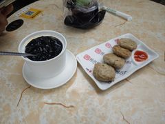 -周大娘牛乳(旧寨古村总店)