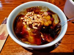 -渝是乎川渝小炒(新世界百货望京店)