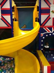 -苏宁红孩子(F6漫时区店)