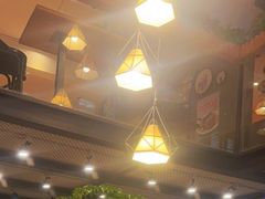 -新澳港式茶餐厅(余姚路店)