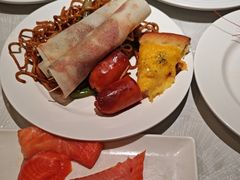 -四海一家自助餐(益田假日广场店)