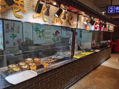 自助取餐区-老桐椿 · 上海大馄饨
