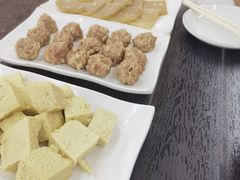-鑫渔港海鲜本地菜·山海关浑锅(东戴河店)