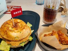 -必胜客(珠海路店)