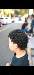 -海文先生国潮烫染男士理发馆