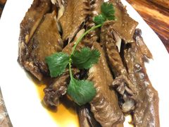 卤鹅翅-春天里·老街坊餐厅(港隆广场店)