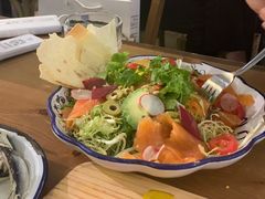 三文鱼牛油果沙拉-Alimentari Grande(东湖路店)