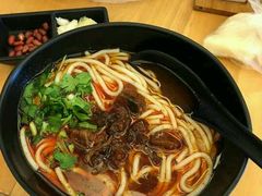 -三千粉牛肉米粉(来客茂店)