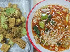 -二钢串叔麻辣烫(华龙大厦店)