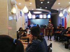 大堂-螺小胖柳州螺蛳粉(钟楼总店)