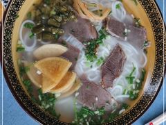 -肇兴特色牛肉粉