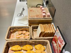 -宜必思·尚品酒店(长沙火车站地铁站店)
