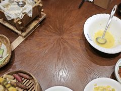 -唐山宴百姓府邸院落中餐