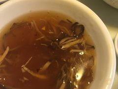 -新大咀港式茶餐厅(宝山万达店)
