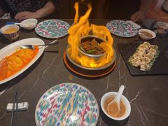 -海派悦庭·海胆烧麦·新融合菜(凯德广场店)